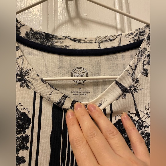Tory Burch T-Shirt Dress, Size Small, White & Navy - Picture 4 of 5
